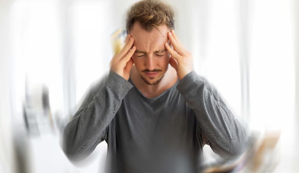 Brain Fog Explained - Causes, Symptoms & Recovery Tips